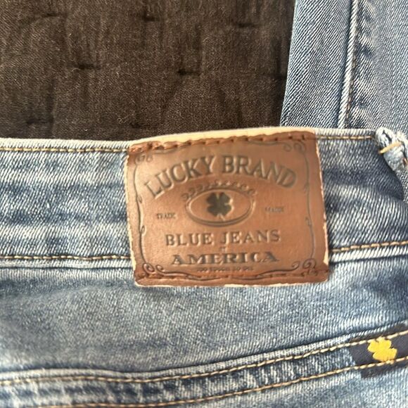 Lucky Brand Hayden Skinny Jeans - Picture 3 of 7
